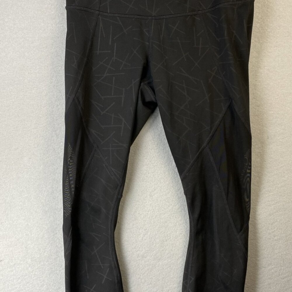 Athleta  Aura Sonar Capri Mesh Cropped Leggings Womens XS‎ Geometric Print Black